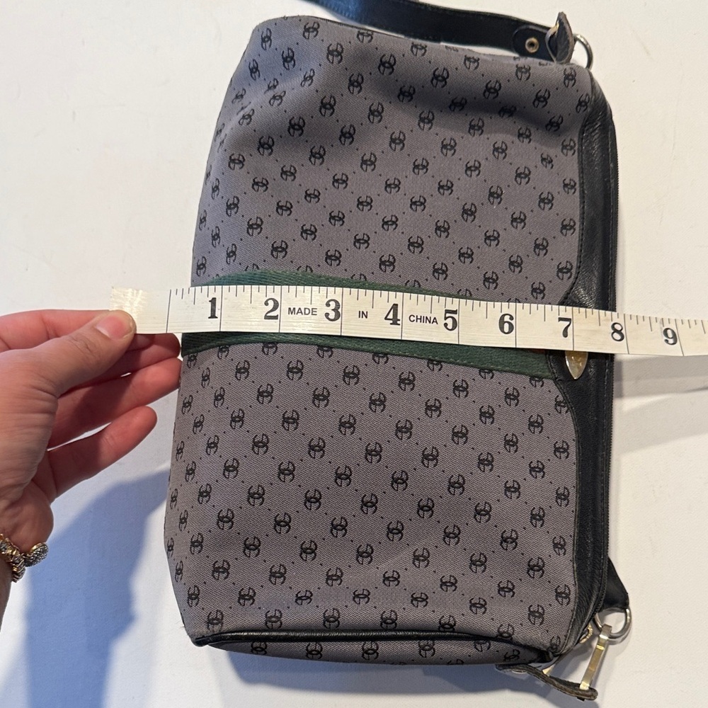 Gucci Vintage Black and Gray Crossbody Bag - Picture 7 of 7